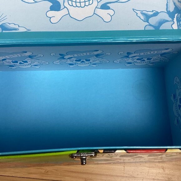 Ed Hardy x Lisa Frank Storage Chest Cardboard "lunchbox" NEW - Picture 12 of 16
